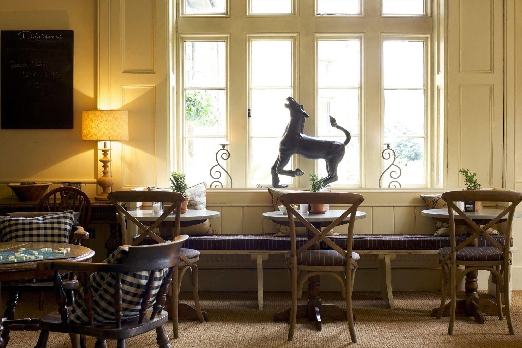 The Hare & Hounds Hotel Τέτμπουρι Εξωτερικό φωτογραφία
